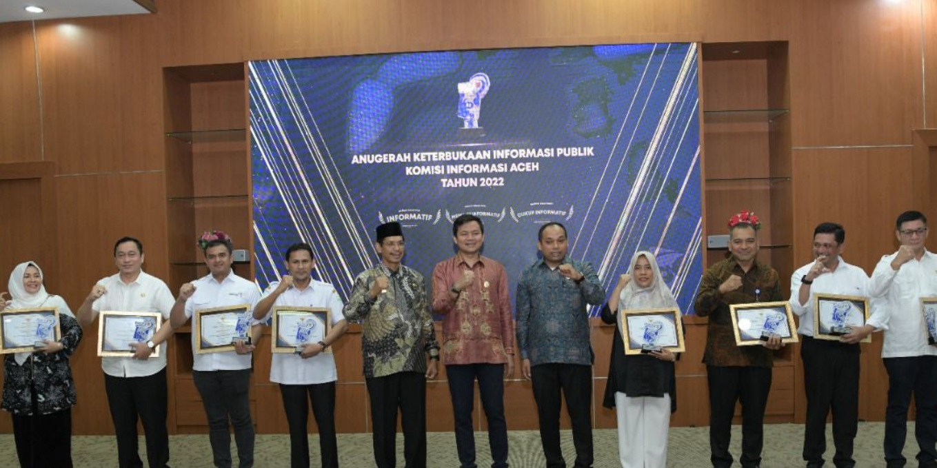 foto 01 - Anugerah Keterbukaan Informasi Publik oleh KIA