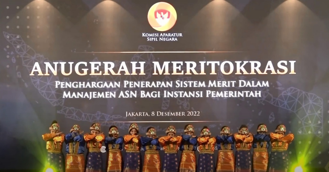 foto 02 - anugerah meritokrasi KASN 2022